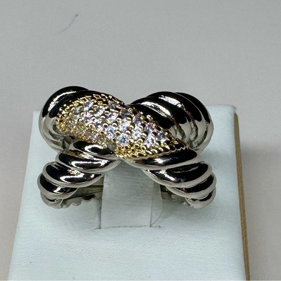 Two Tone Chunky Crisscross Pave Ring - Picture 3 of 5